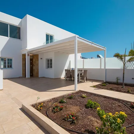 Villa Ocean Wave - Sea Views - Private Pool Playa Blanca  Buitenkant foto